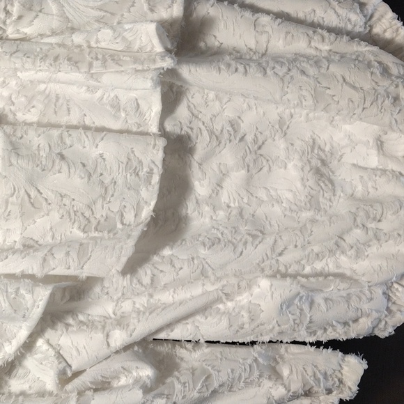 LC Lauren Conrad Off shoulder  waist Top - Picture 9 of 9